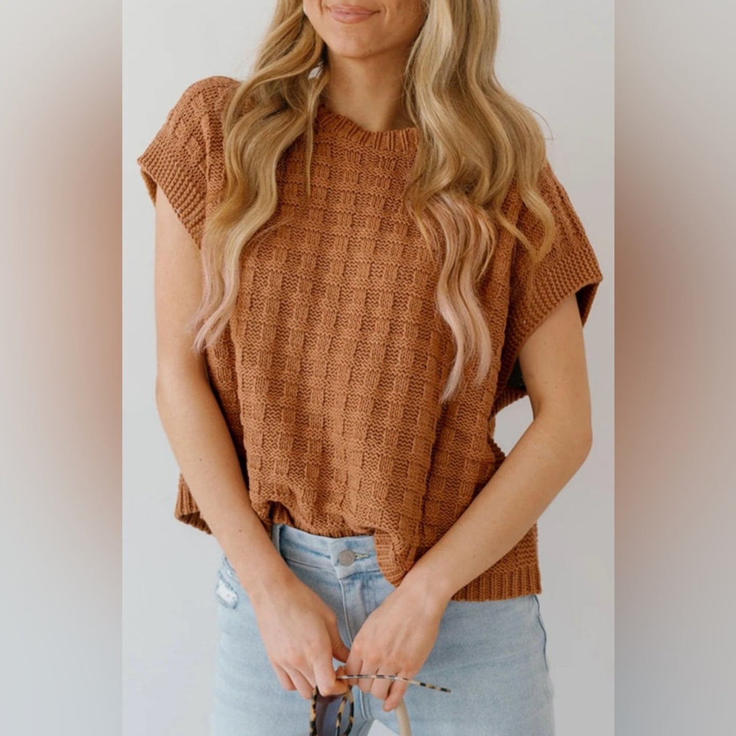 Maci camel round neck textured knit sweater vest