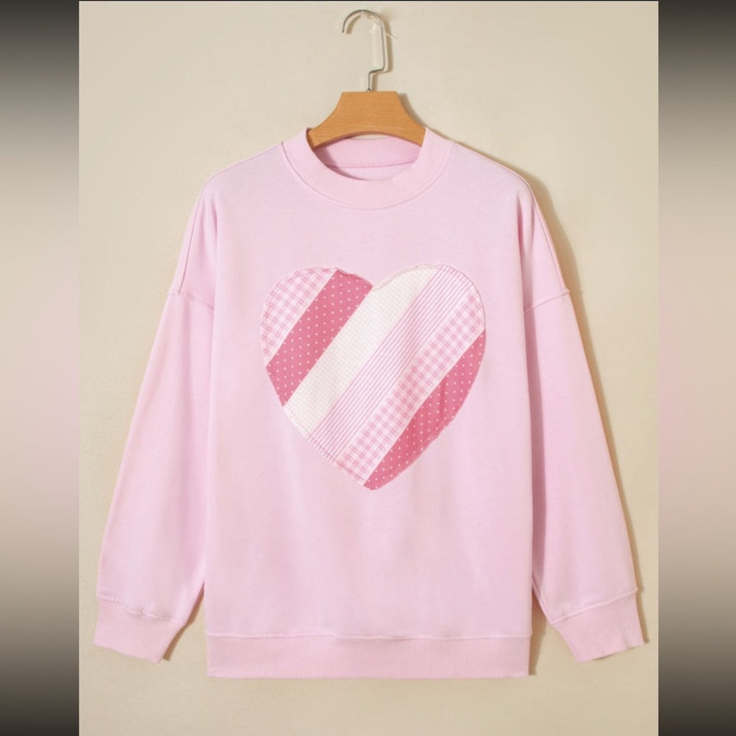 Willow - Pink Heart Patterned Sweatshirt