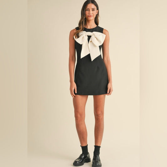 Corrine - Black contrast bowknot appliqué mini dress