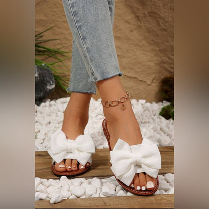 Bette - Elegant White Bow Slide Sandals