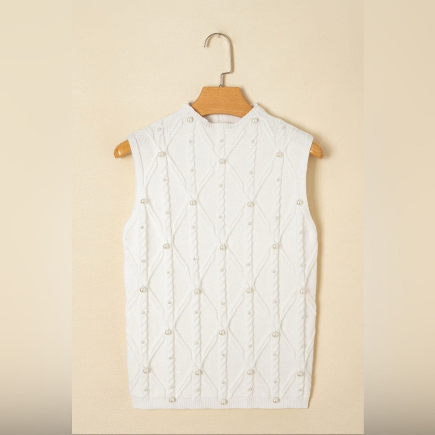 Pricilla- Elegant White Sleeveless Pearl Sweater Vest