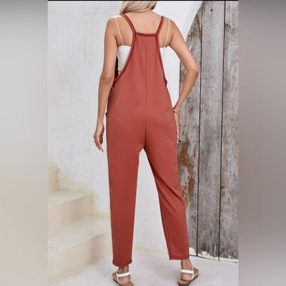Foster- Casual Jumpsuit with Tapered Legs and Scoop Neckline